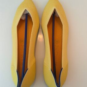 Rothy's Yellow Knit THE POINT with Navy Trim - New without box